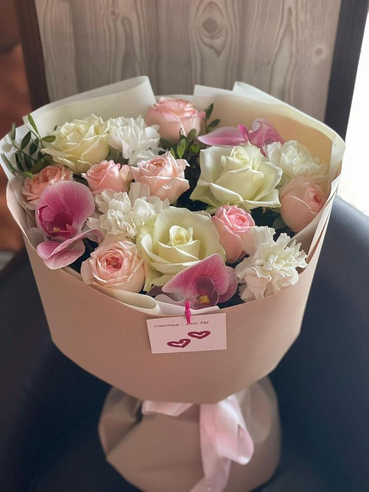 Букет цветов из: Орхидеи, Розы и Гвоздики в Моргауши