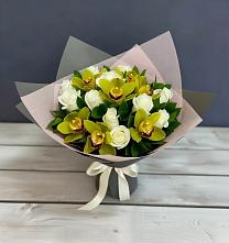 Букет цветов из:  Орхидеи и Розы #REPLACE_PRED# Моргауши