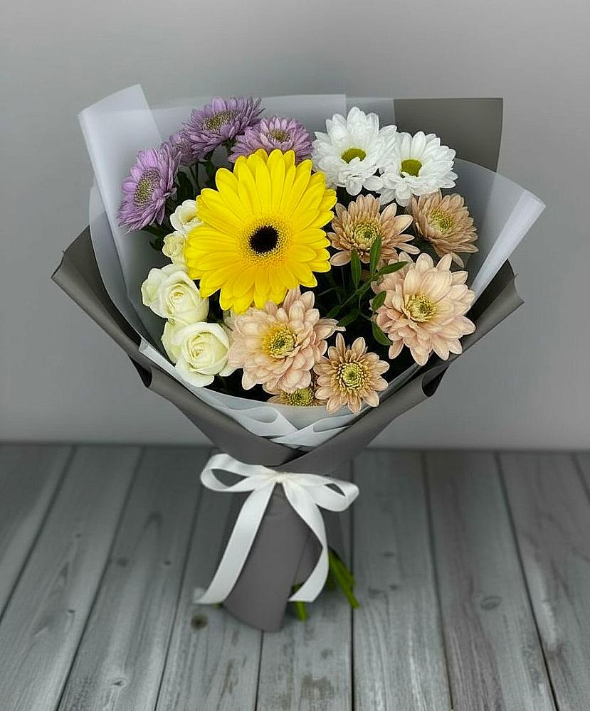 Букет цветов из: Розы, Герберы и Хризантемы в Моргауши