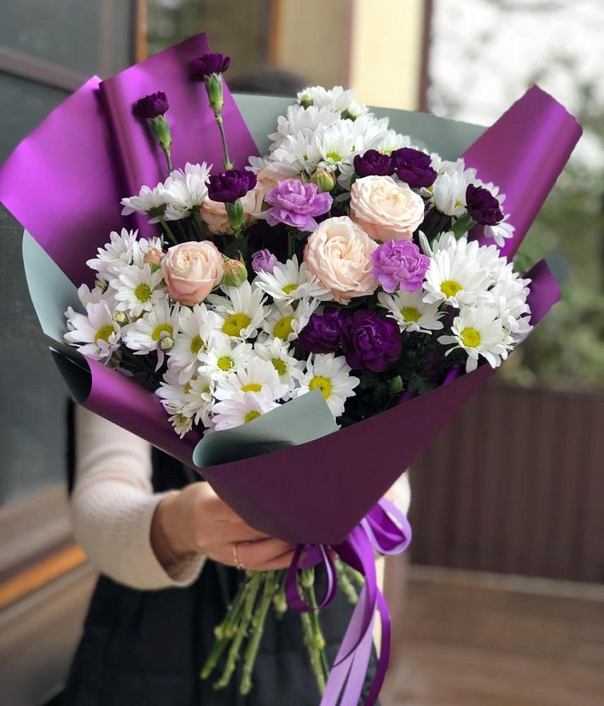 Букет цветов из: Хризантемы, Гвоздики и Розы в Моргауши