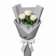 Букет 3 белые розы в Моргауши