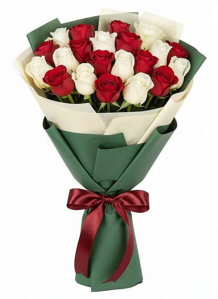 Букет Микс из красных и белых роз в Моргауши