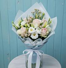 Букет цветов из:  Розы и Лизиантусы в Моргауши