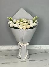 Букет цветов из:  Розы и Лизиантусы в Моргауши